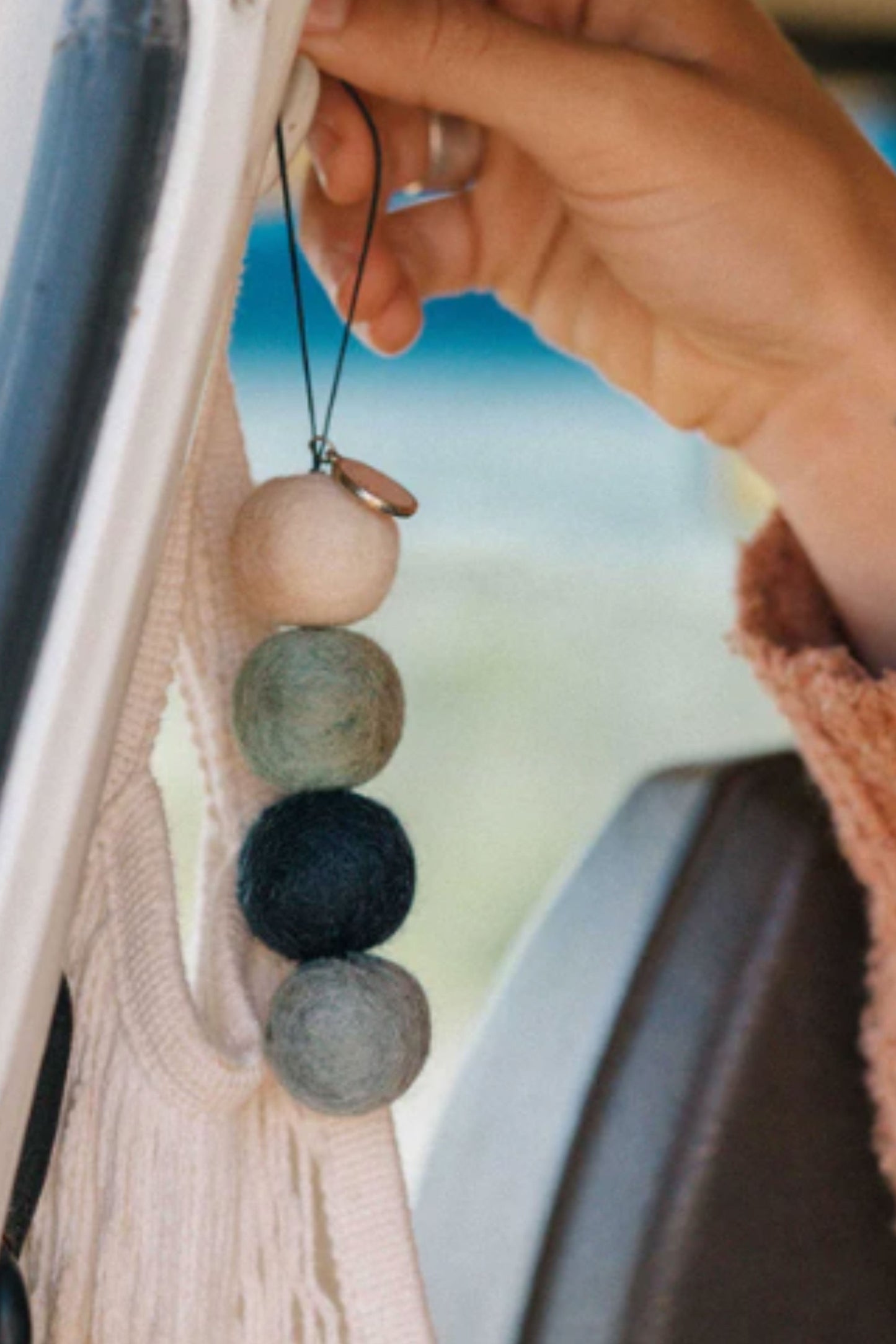 Smelly Balls: Cove / Coastal Drift