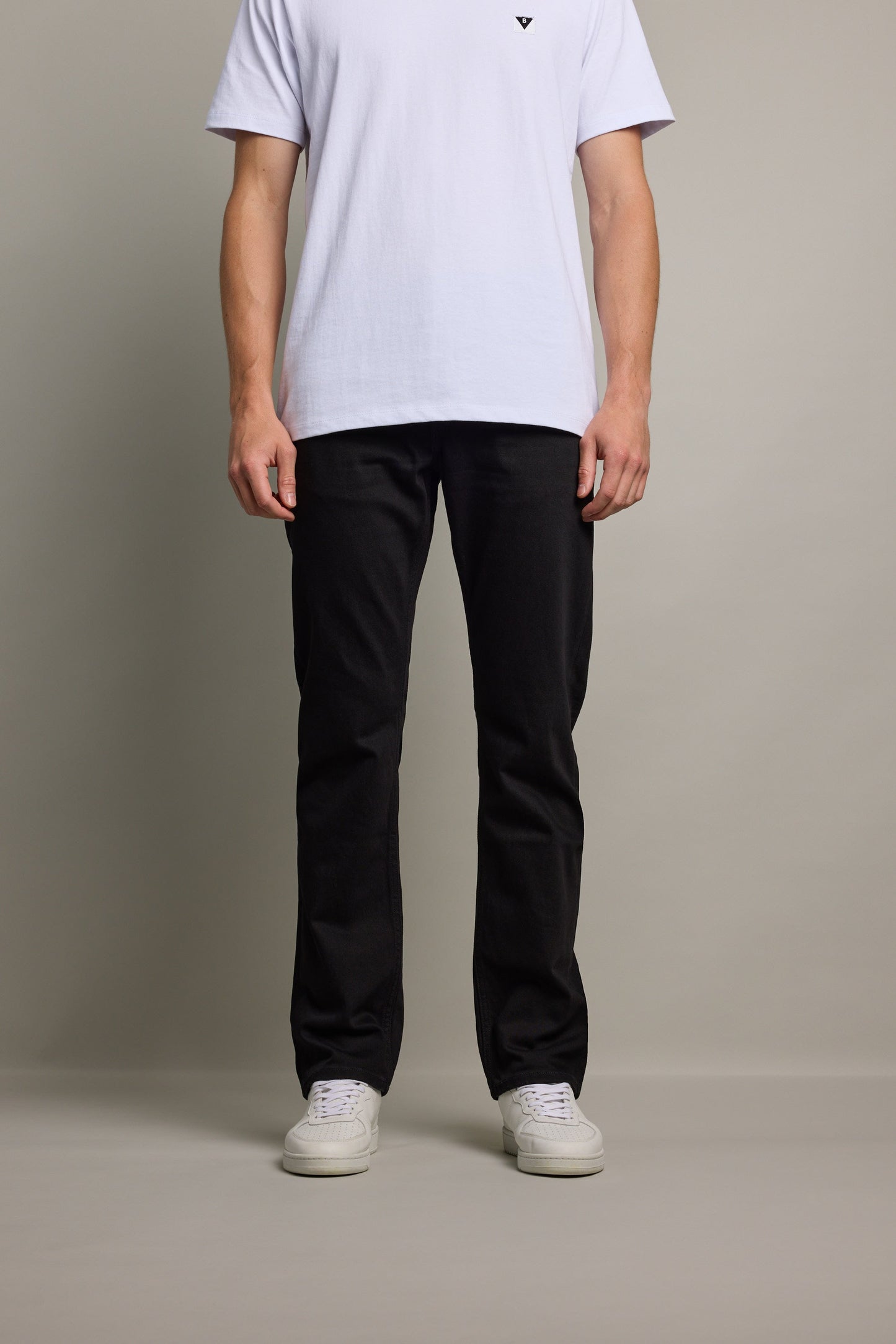 Wanderer Denim Straight Jean