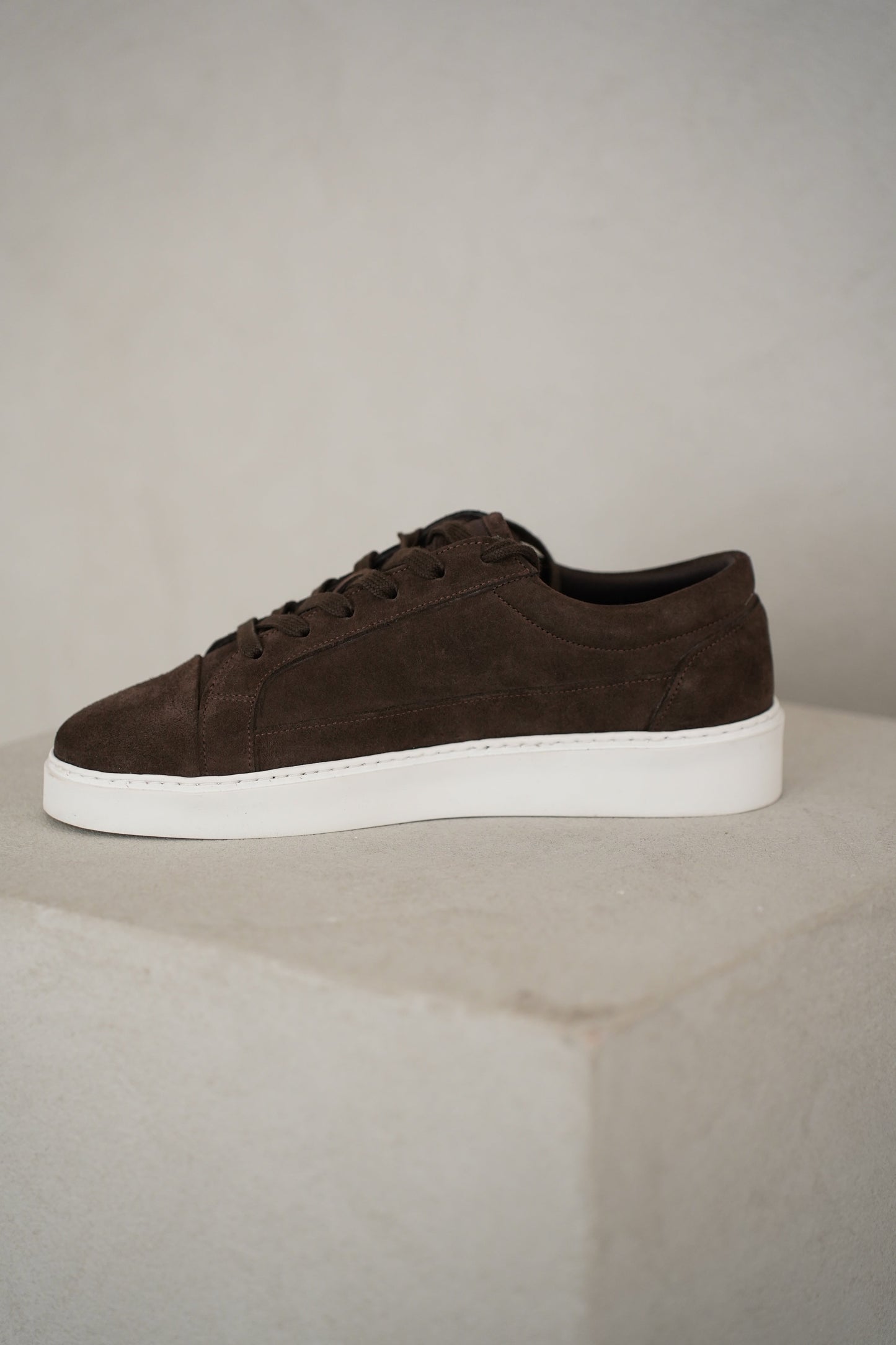 Capo Oxford Suede Trainer - Brown