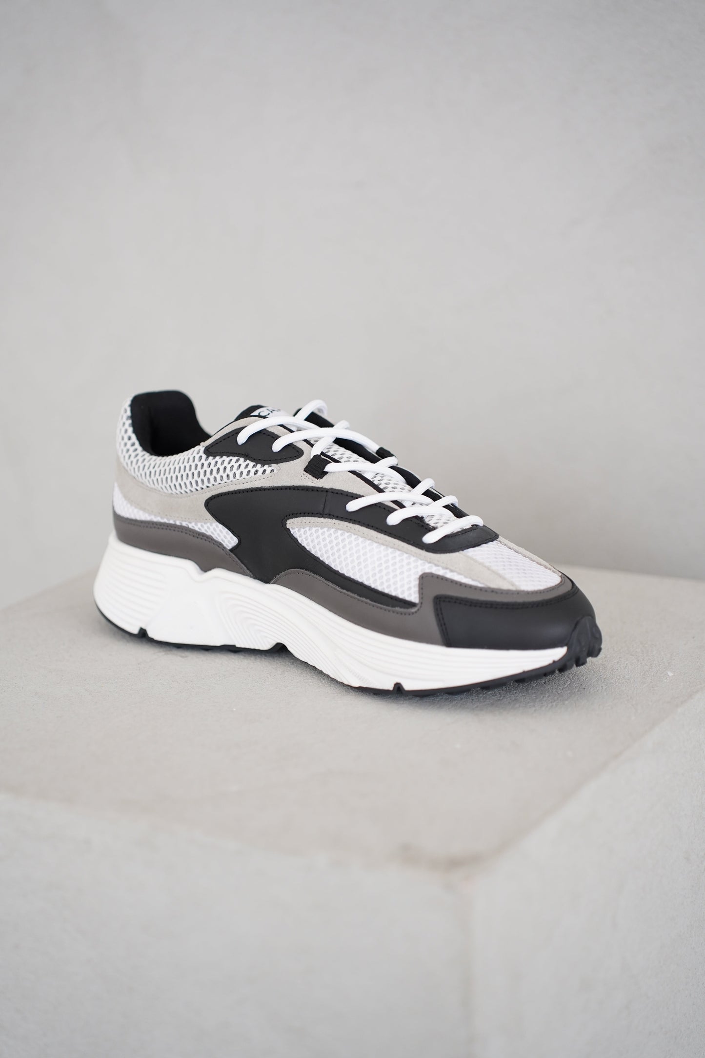 Capo Runner 2.0 Trainer - Black/Grey/White