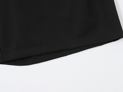 LOOSE FIT PLEATED 'BLACK' SHORTS